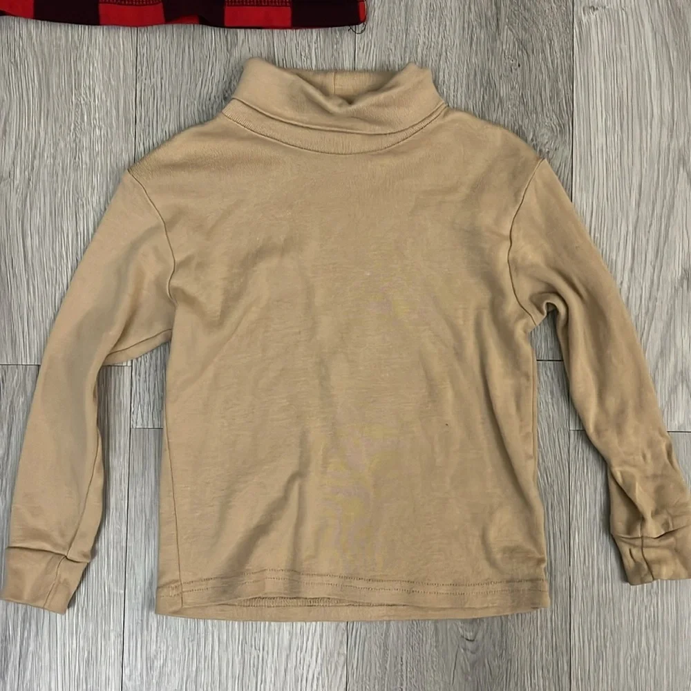 Bundle of 6❗️Grinch Sweater & Fleece 1/4 Zip Tops & Turtleneck-Size 3T - Picture 7 of 16